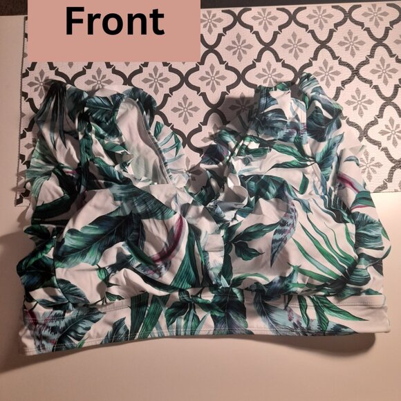 *BOGO FREE* Torrid Wireless Ruffle Sleeve Bikini Top Green Susie Tropical Size 3 - Picture 5 of 7